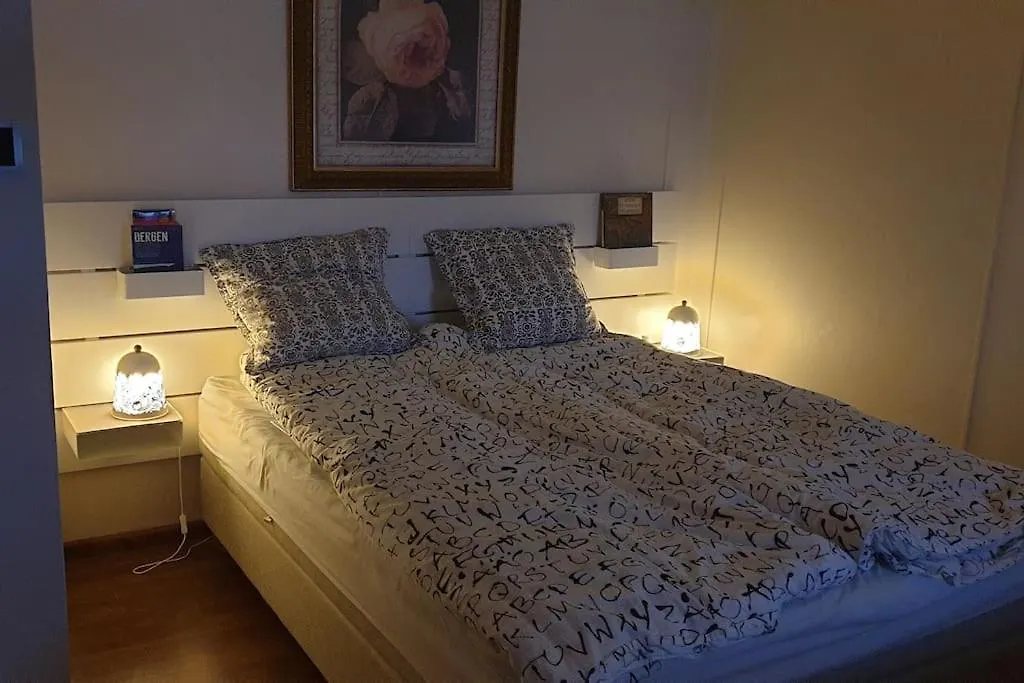 ברגן Lovely Big Rental Unit With A Fantastic View